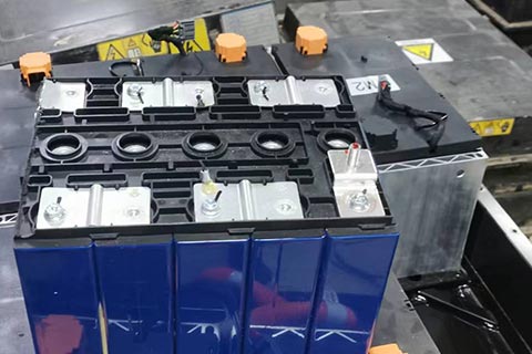 双鸭山艾默森电动车电池回收